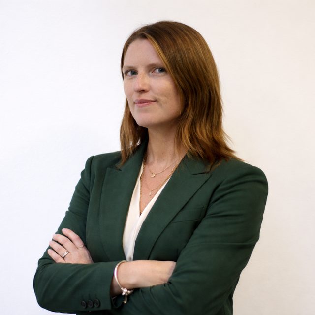 Retrato de Paula Morales, Asistente de Contabilidad